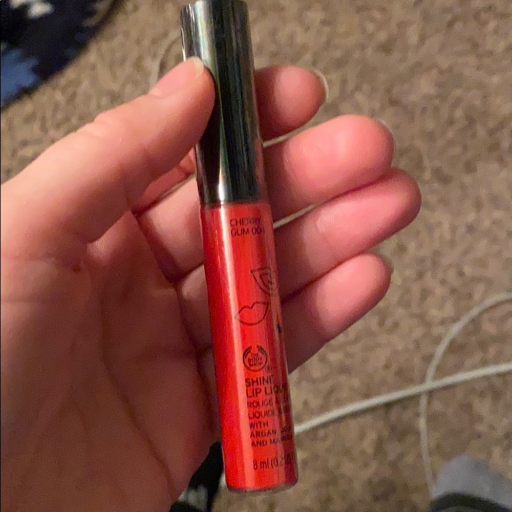 Lip liquid